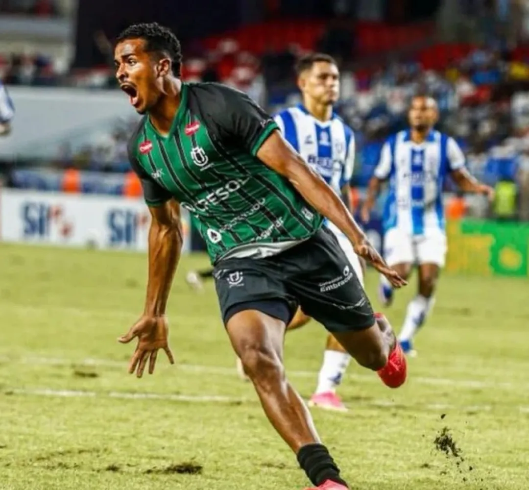 O Maringá venceu o Paysandu e se classificou