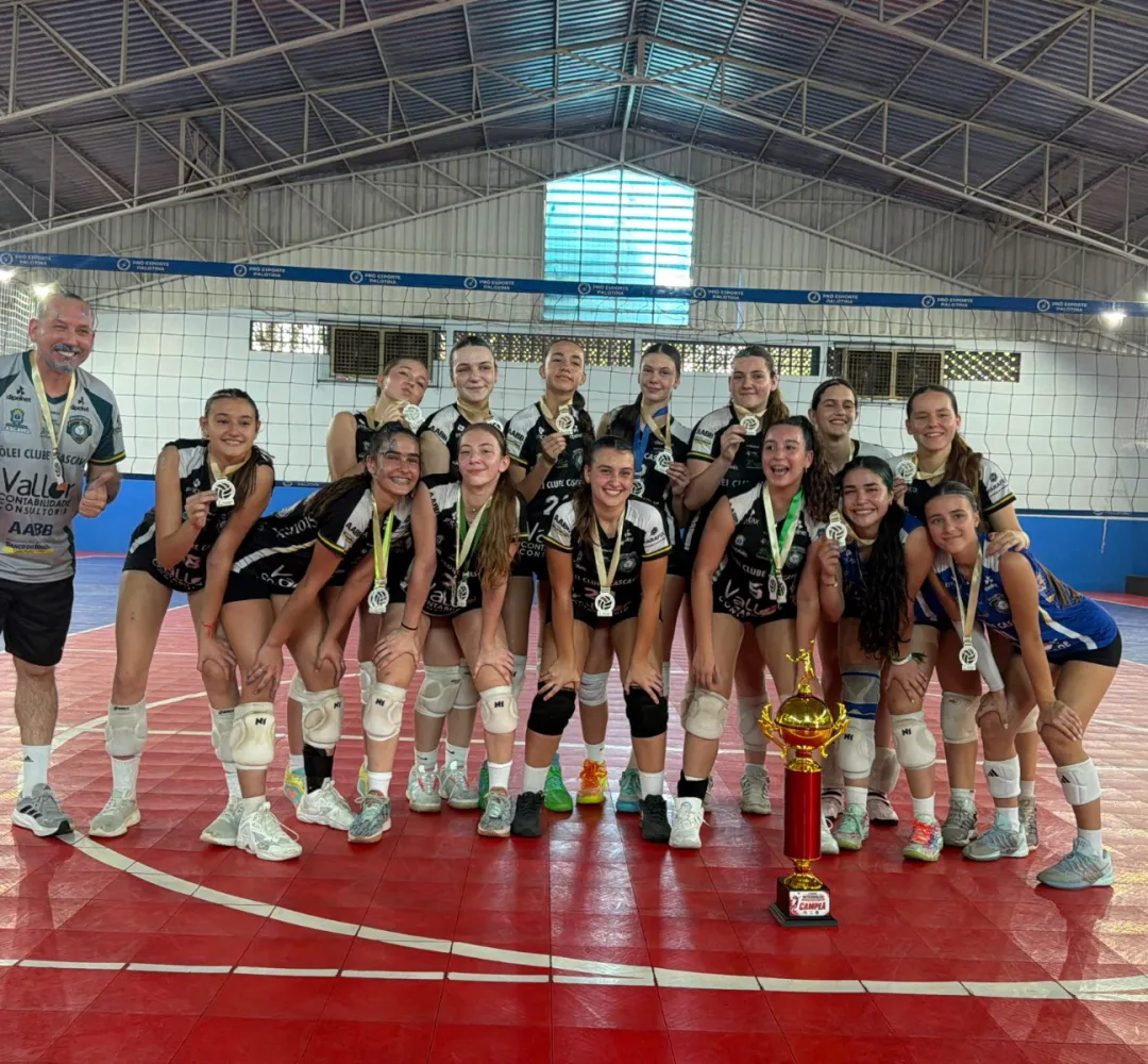As meninas foram campeãs em Palotina