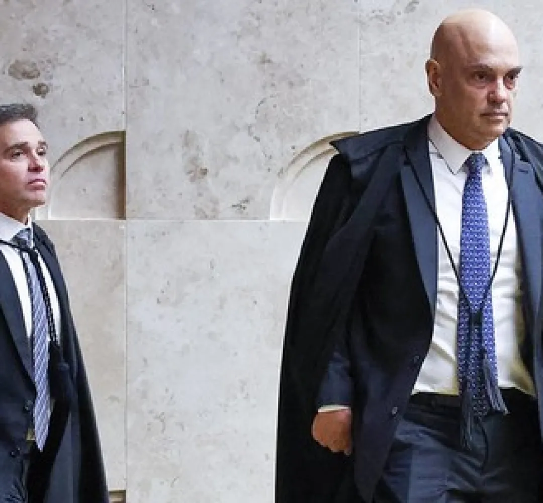 Fachin dá cinco dias para Moraes