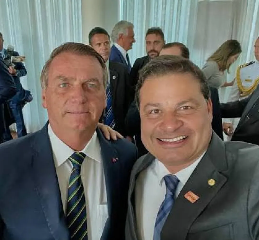 Bolsonaro e Sandro Alex