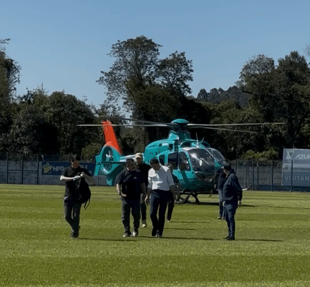 Equipe de Sandro Alex usa aeronave em Pato Branco