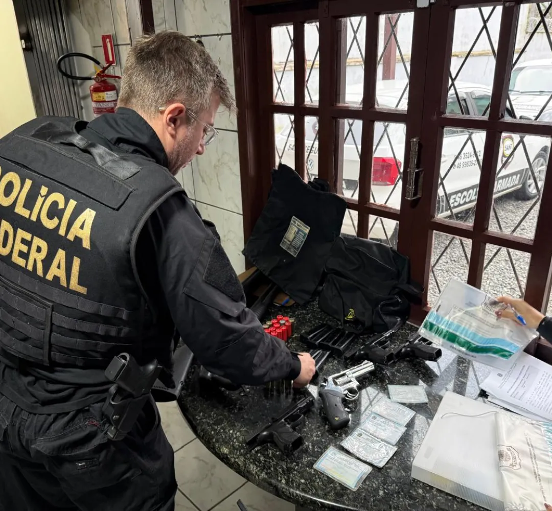 Operação Arsenal oculto da PF