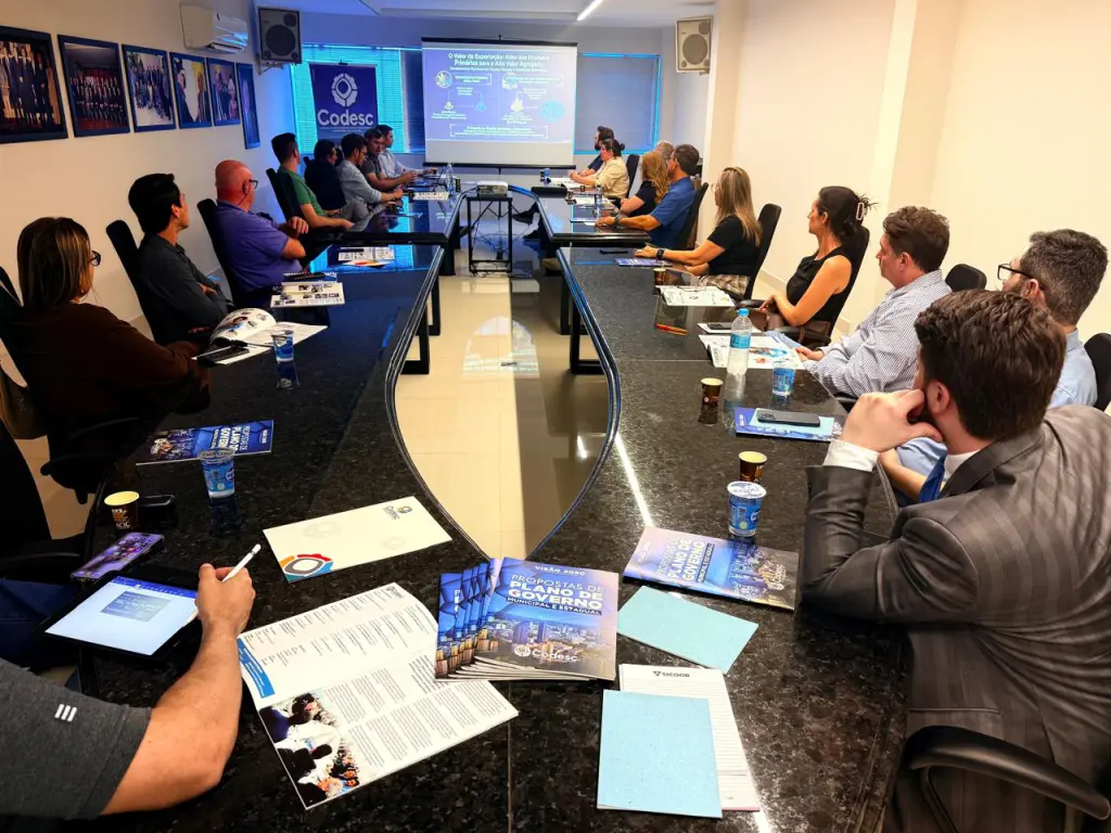 CODESC reúne Câmaras Técnicas para discutir indústria, agro e infraestrutura até 2050