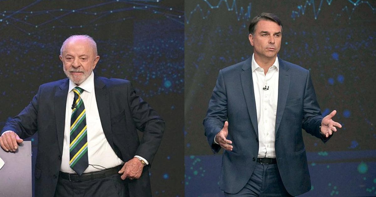 Lula e Flávio Bolsonaro durante o debate presidencial promovido pela Band, em 18 de outubro. O confronto antecedeu a discussão sobre a checagem de informações em tempo real no debate da Globo.