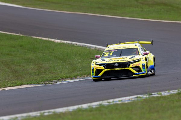 Thiago Camilo é o mais rápido no primeiro dia de atividades da Stock Pro Series em Cascavel