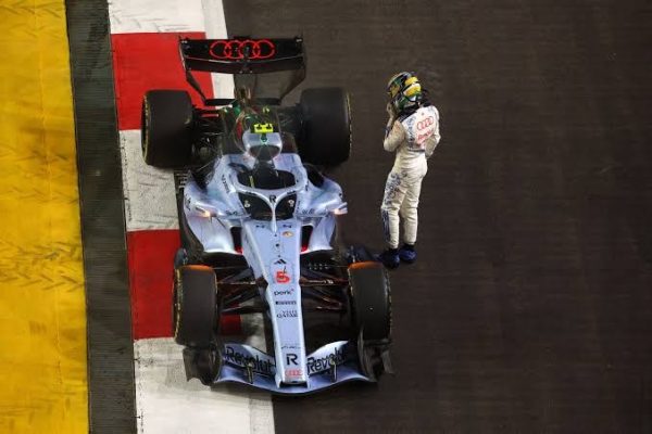 Bortoleto abandona GP de Singapura e admite fase difícil na Audi