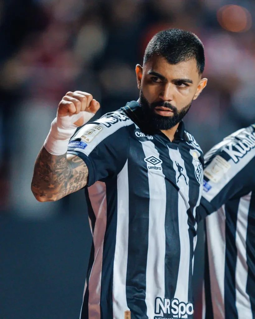 Santos vira sobre o São Paulo com dois gols de Gabigol
