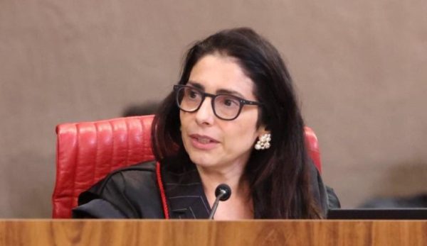 TSE manda PL retirar vídeo feito com inteligência artificial que associava Lula ao crime organizado