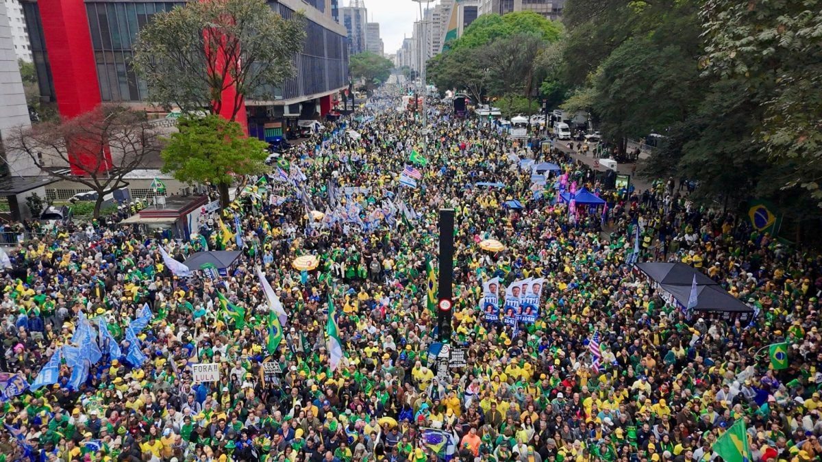Manifestação contra Lula e Moraes realizada na av. Paulista, em São Paulo