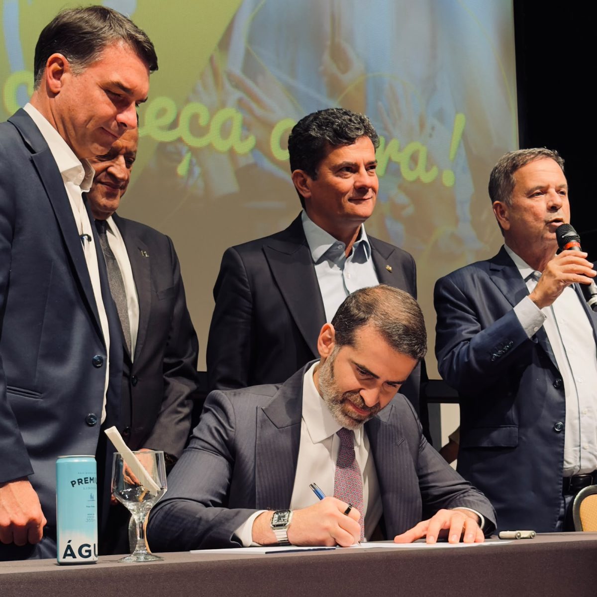 Luís Felipe Cunha deixa União Brasil e se filia ao PL de Moro