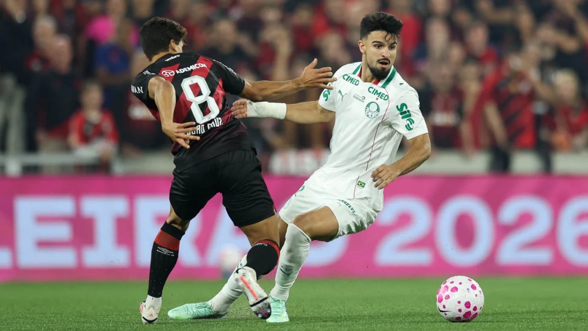 O Palmeiras venceu o Furacão por 2 a 0