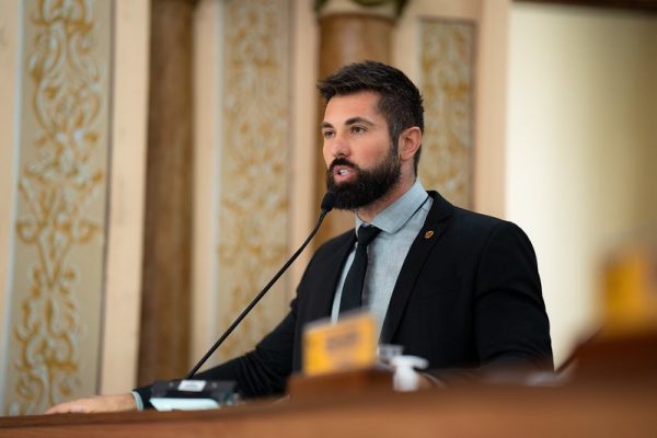 Da Costa renuncia à Câmara após ascensão nas redes, eleição ao Congresso e controvérsias