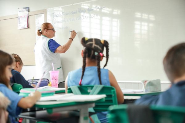 Cascavel abre consulta pública para construção do Plano Municipal de Educação 2027-2037