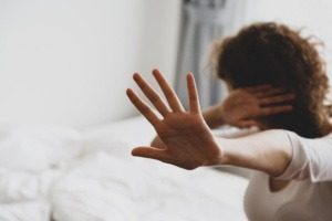 INSS pagará salário de mulheres afastadas por violência doméstica
