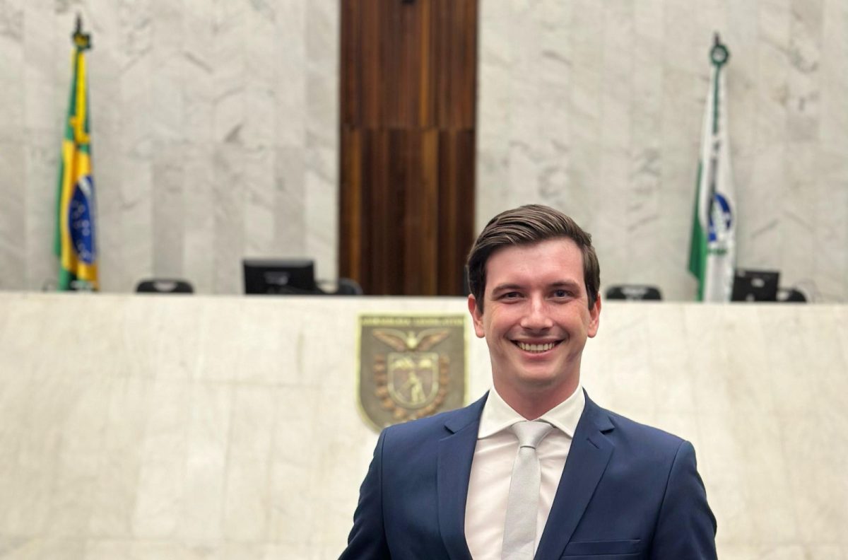 Henrique Mecabô é multado em R$ 10 mil pelo TRE-PR