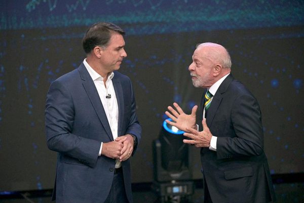 Campanha de Lula pressiona Globo por checagem ao vivo; histórico de declarações sem provas reforça debate
