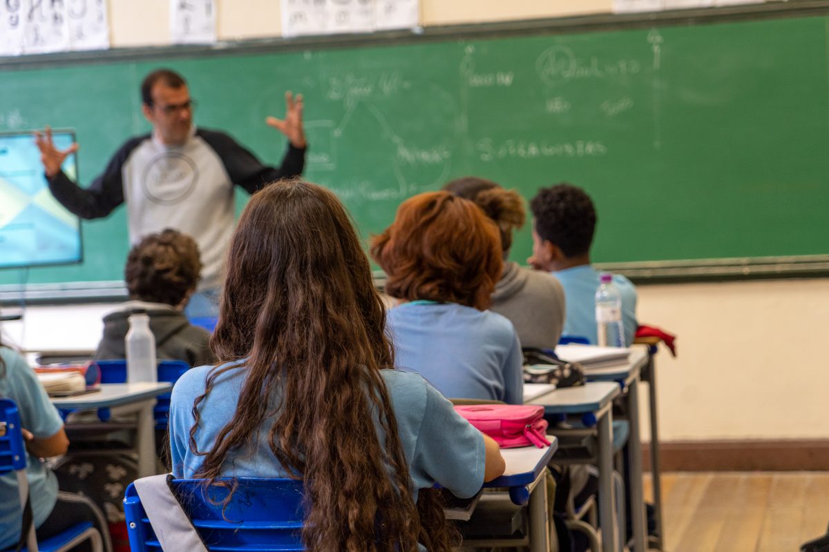 Professores integram uma das maiores categorias do funcionalismo estadual