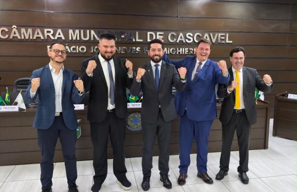 Reeleito com 19 votos, Tiago revela tensão nos bastidores: “Não seria fácil”