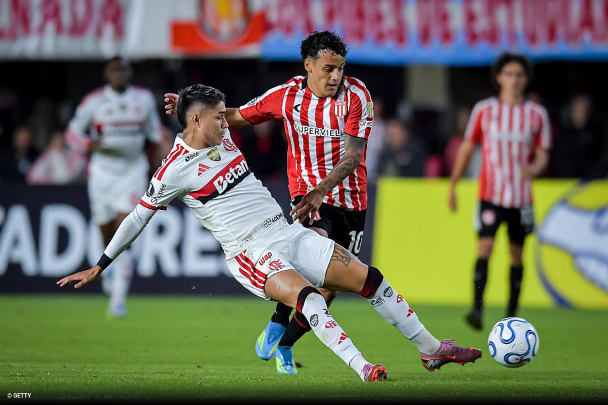O Flamengo encara o Estudiantes