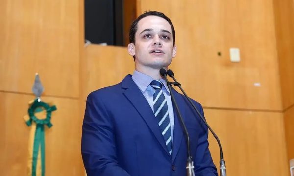 Pazolini vence Ferraço e é eleito governador do Espírito Santo