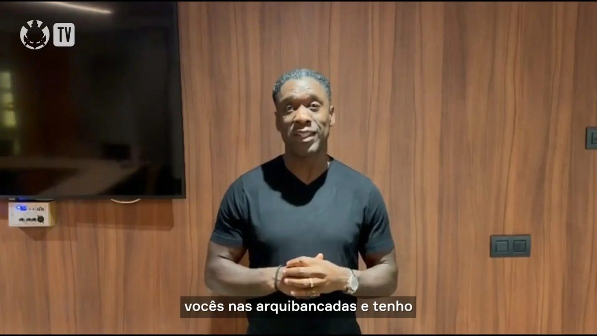 Liderança e mercado difícil: por que o Corinthians contratou Seedorf e qual é a multa