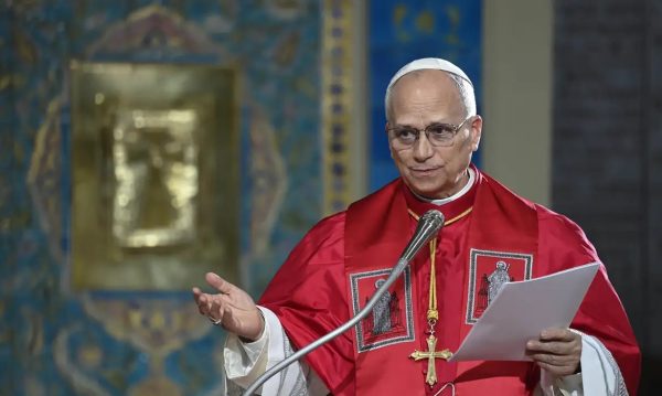 Papa Leão XIV será operado para retirar nódulo no pulmão
