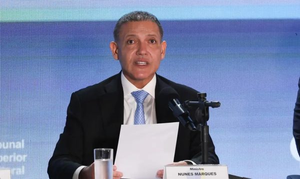 Presidente do TSE diz que eleição transcorreu dentro da normalidade