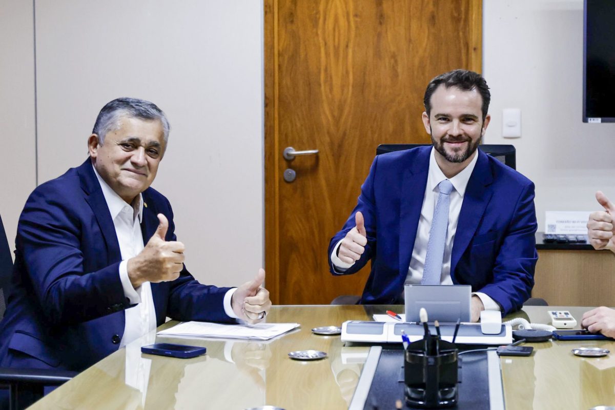 José Guimarães e Dario Durigan