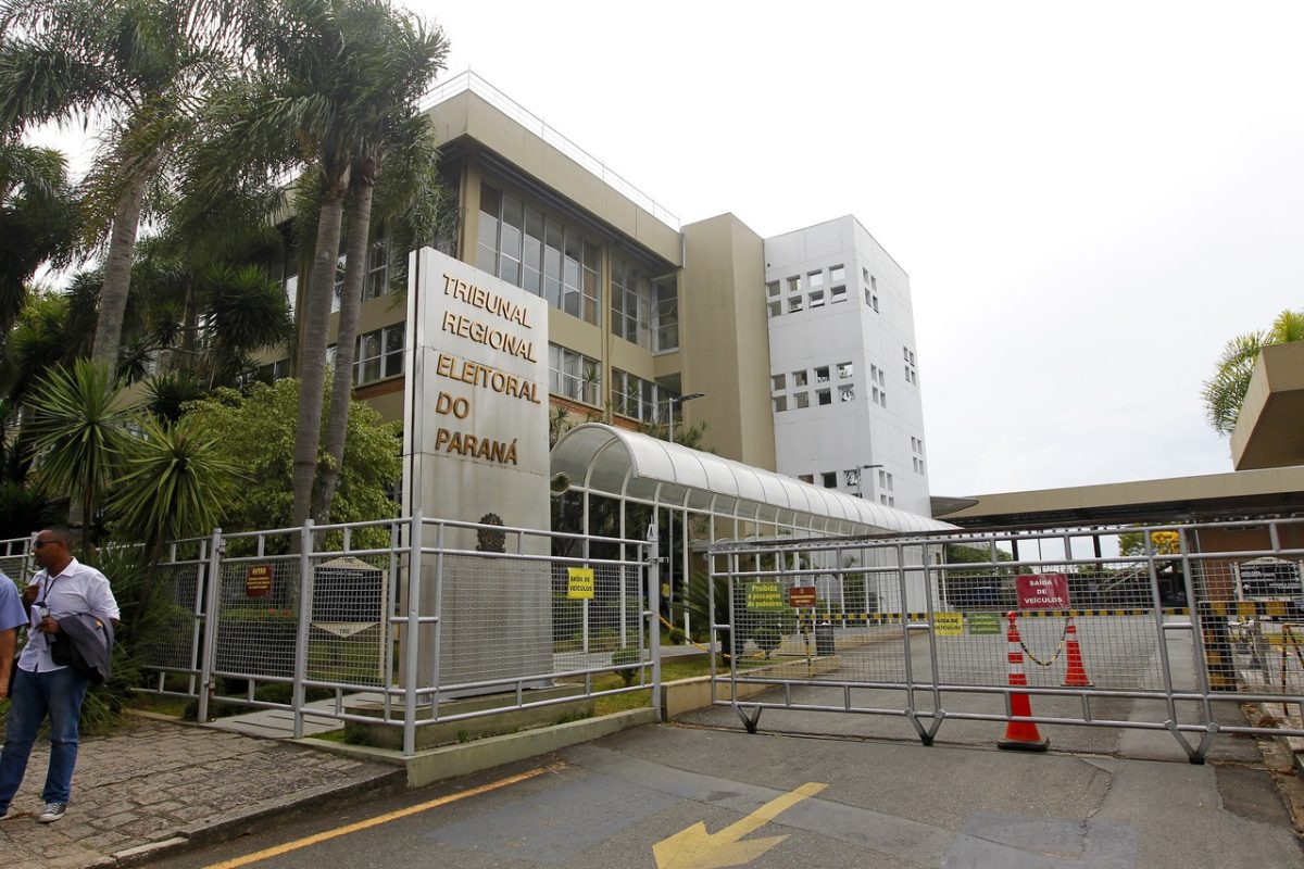 TRE-PR suspende pesquisa após PL e Novo apontarem irregularidades