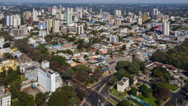 Decisão do STF pode reduzir cobrança de imposto sobre imóveis em municípios do Paraná