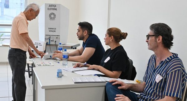 DPU pede ao STF transporte gratuito em todo o país no segundo turno das eleições