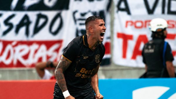 Santa Cruz empata com Maringá e garante acesso à Série B