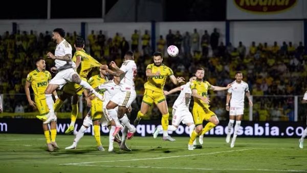 Mirassol x Internacional: Leão vence por 2 a 0 e afunda o Inter no Z4