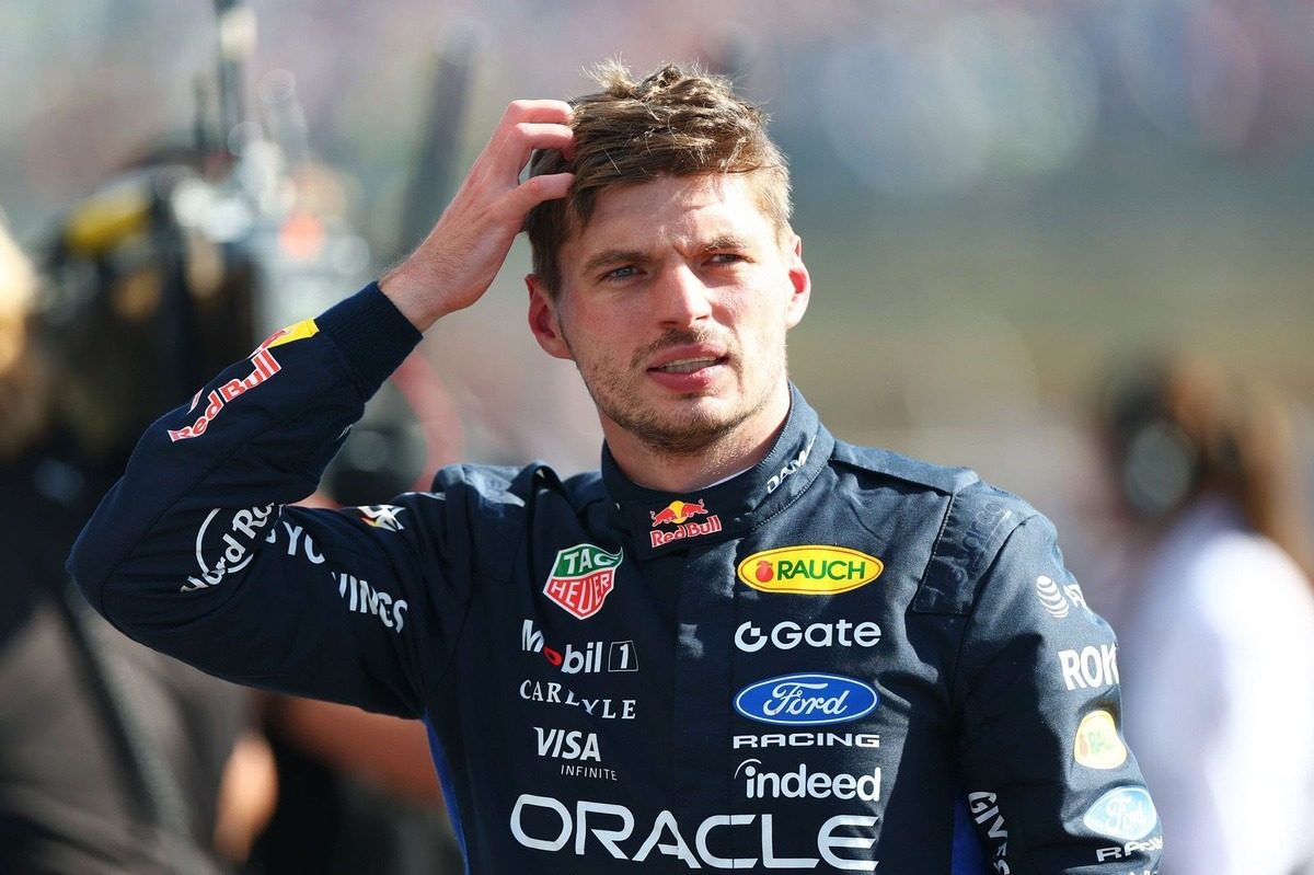 Verstappen vence o GP de Singapura