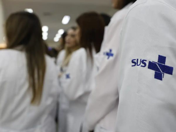 Força Nacional do SUS avalia envio de hospitais de campanha após queimadas no Amazonas