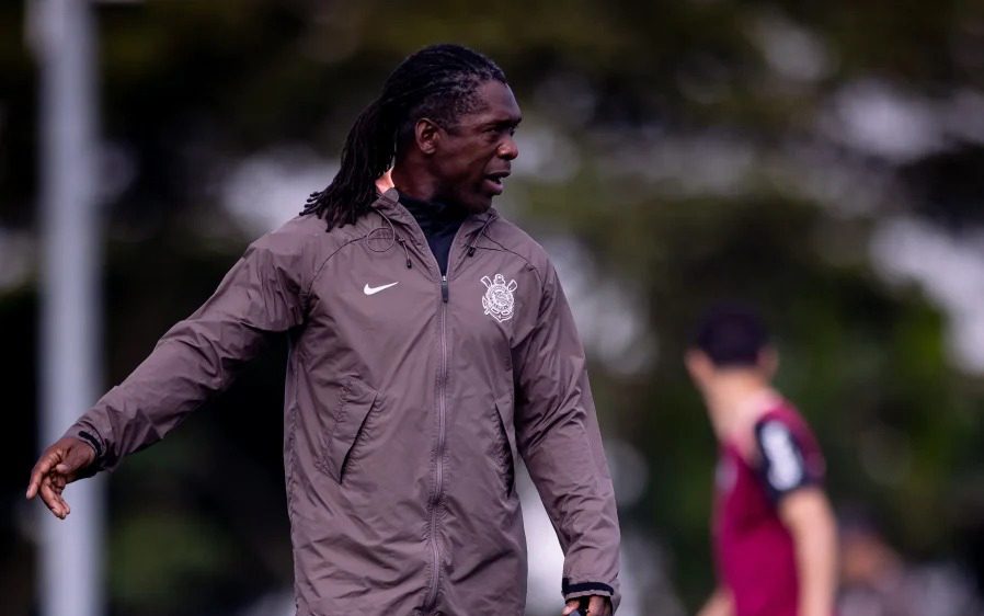 Seedorf, técnico do Timão