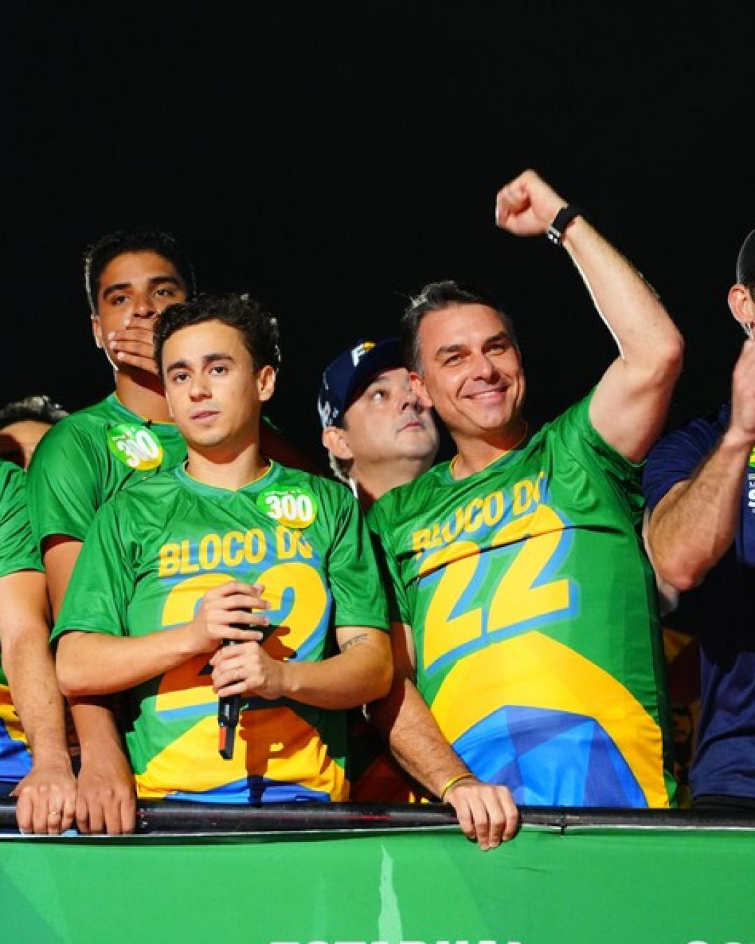 Aliados de Flávio divergem sobre derrota nas urnas e Nikolas pede que apoiadores não saiam às ruas