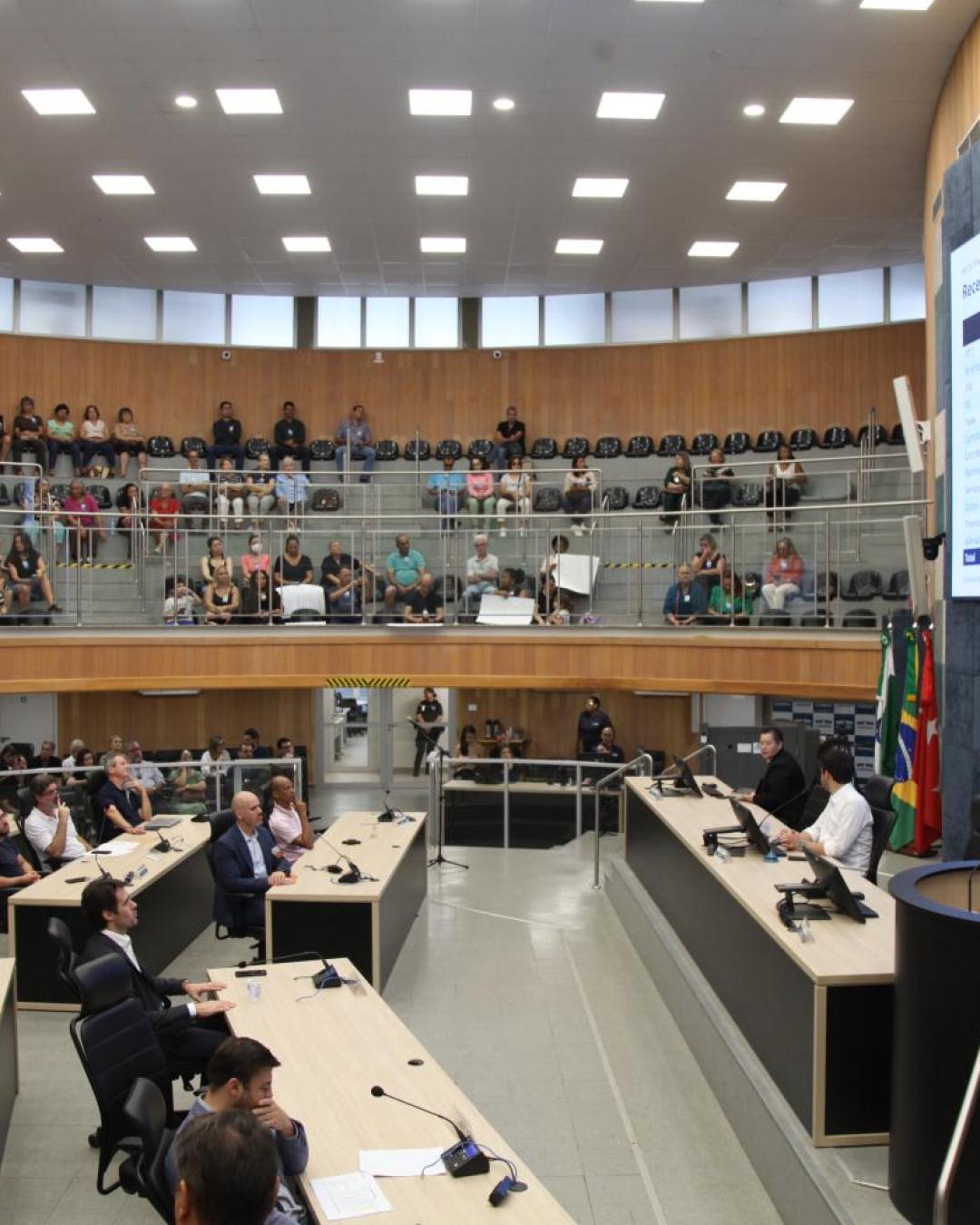 Câmara de Londrina vai investigar contas da Prefeitura após questionamentos sobre déficit que pode chegar a R$ 400 milhões