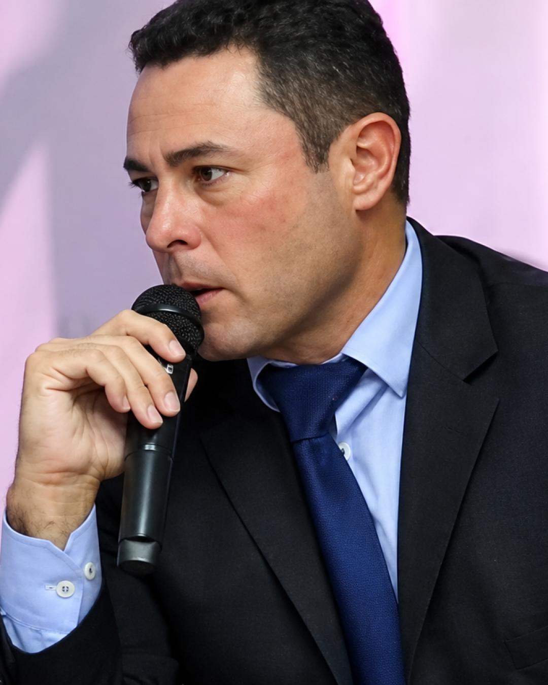 Ex-assessor de Sandro Alex admite cargo fantasma na Celepar e faz acordo de R$ 286 mil