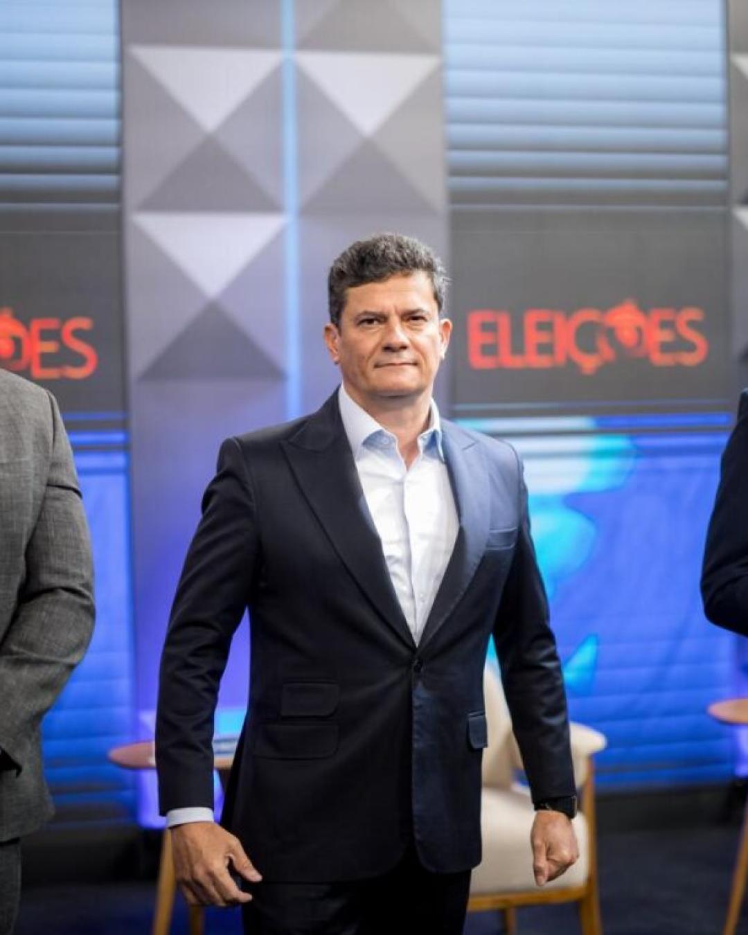 Na véspera da eleição, cenário se mantém: Moro lidera, Requião é segundo e Sandro Alex aparece em terceiro