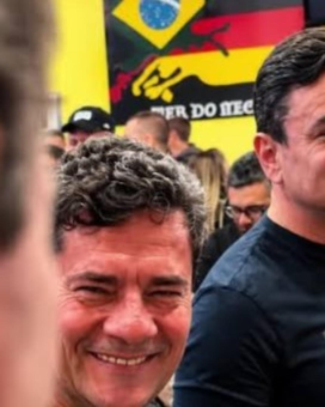 Raul Siqueira é exonerado após aparecer em festa de Sergio Moro