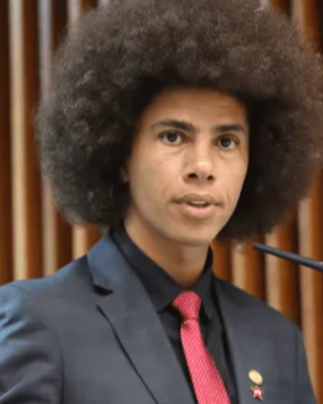 Alep oficializa suspensão de prerrogativas parlamentares de Renato Freitas por 30 dias