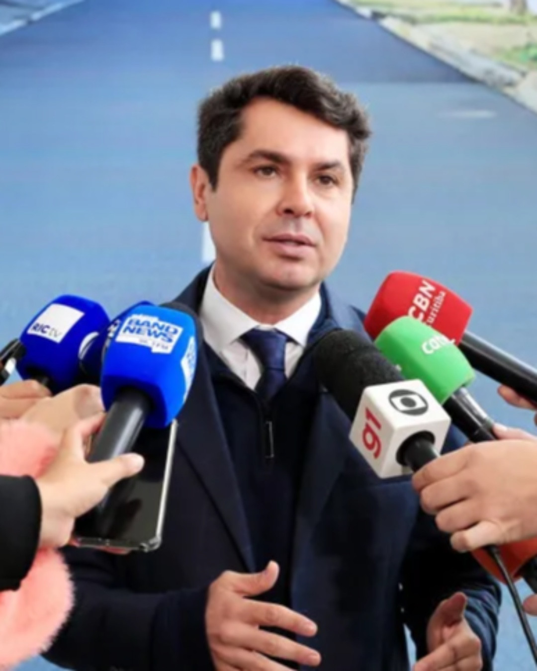 Alexandre Curi ganha força e deve compor chapa ao Senado com Álvaro Dias