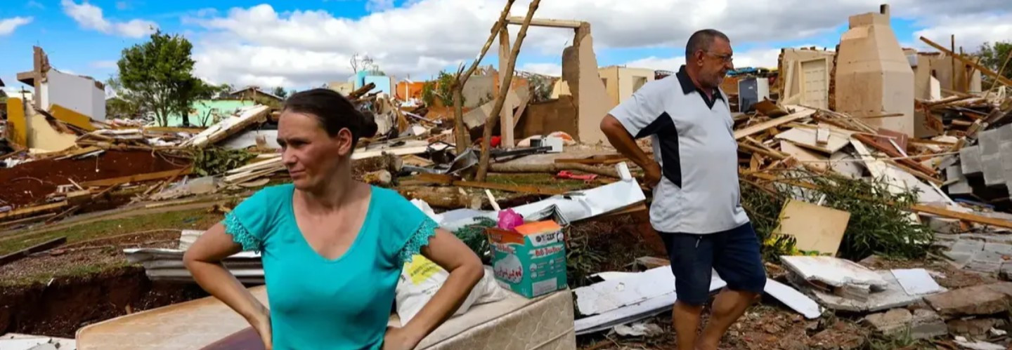Após promessa de 320 casas, deputada cobra explicações sobre atraso em Rio Bonito do Iguaçu