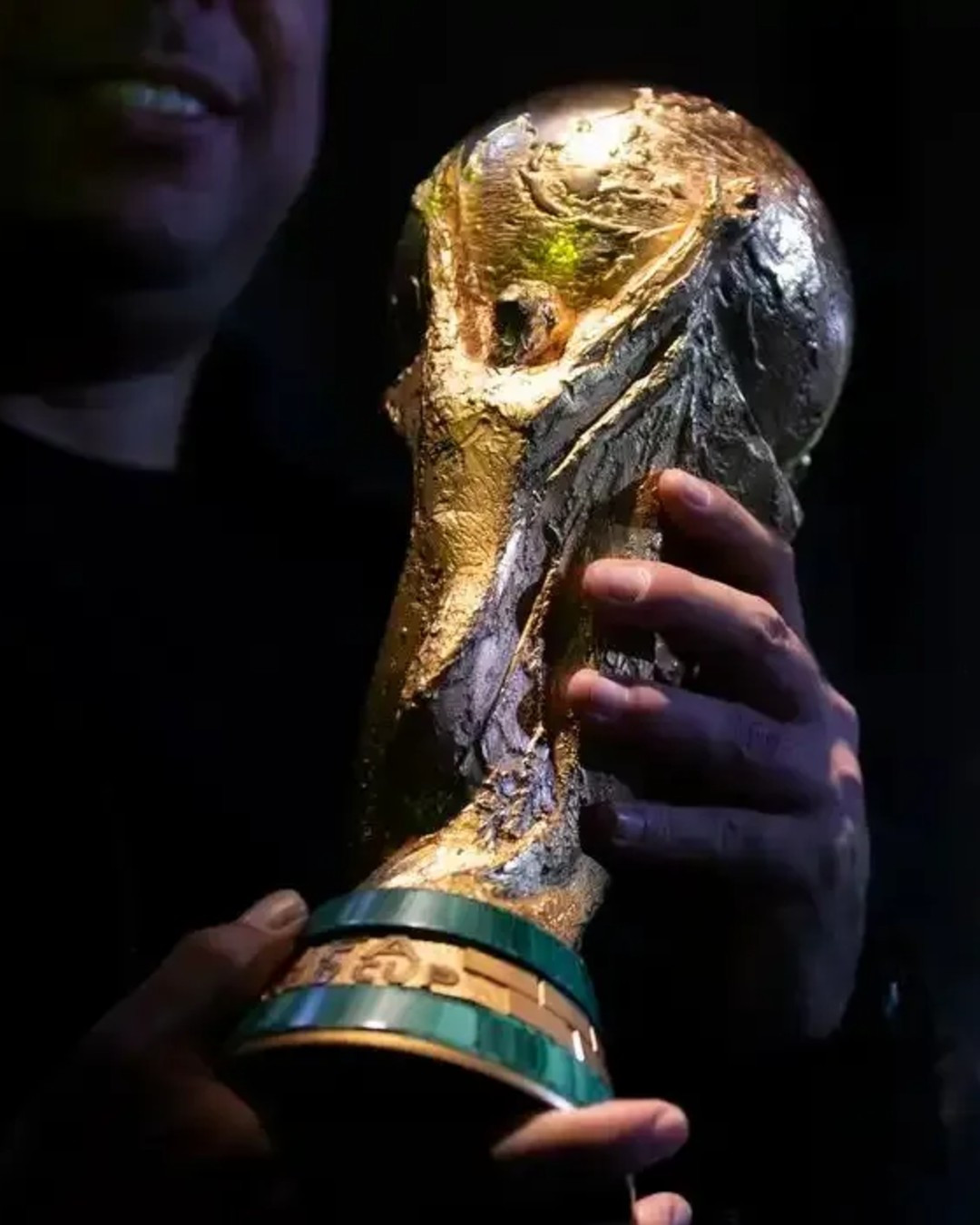 Copa do Mundo começa nesta quinta com um dos anfitriões em campo