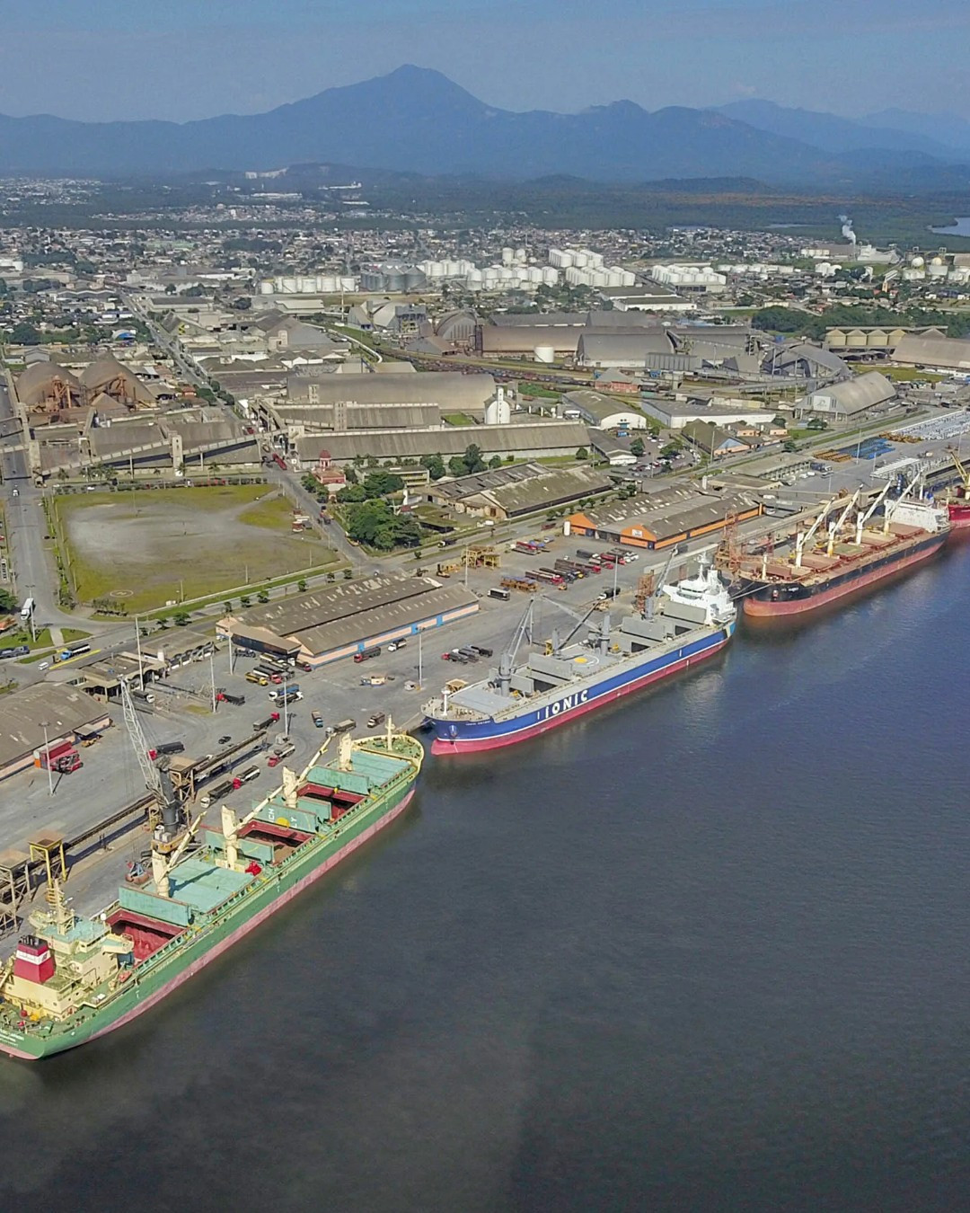 Expansão do Porto de Paranaguá esbarra em gargalo histórico nos acessos terrestres