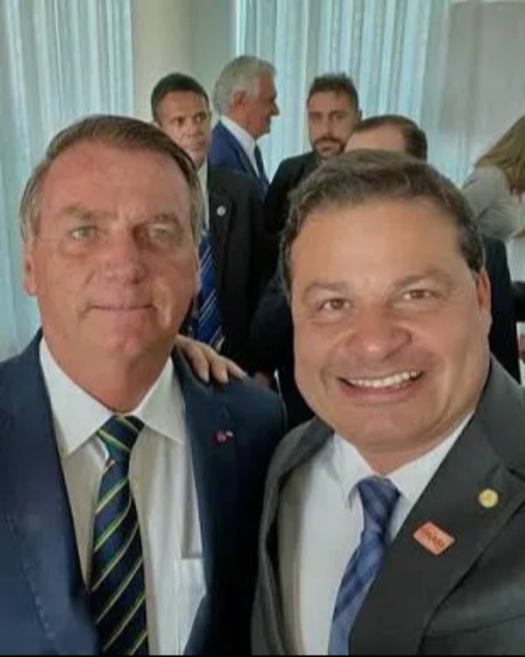 Justiça proíbe Sandro Alex de usar Jair Bolsonaro em propaganda eleitoral