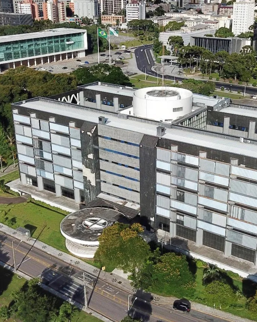 Licitação de R$ 412 milhões da Seap apresenta falhas e risco de sobrepreço, aponta TCE-PR