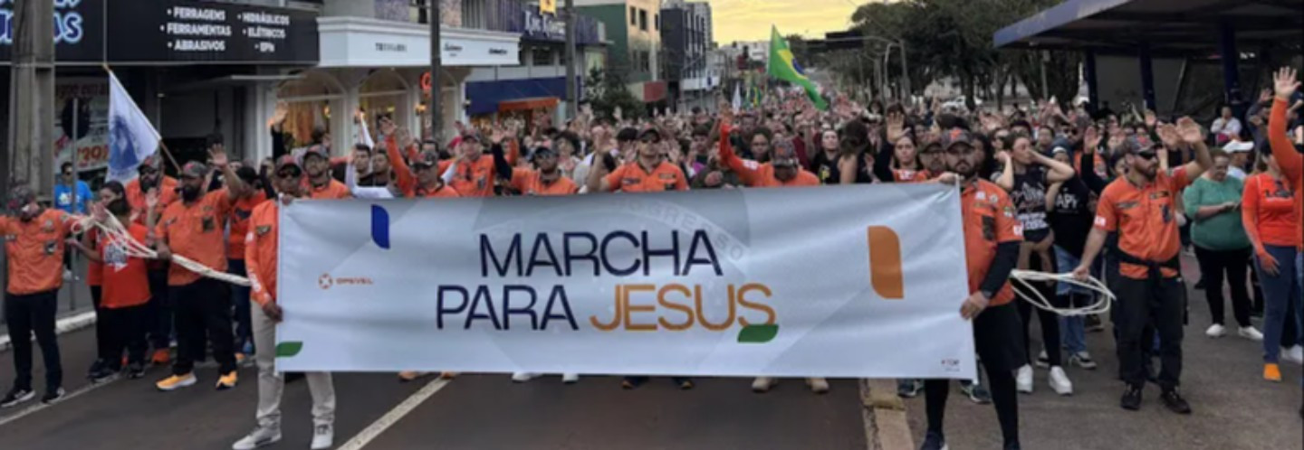 Marcha Para Jesus reúne multidão em Cascavel