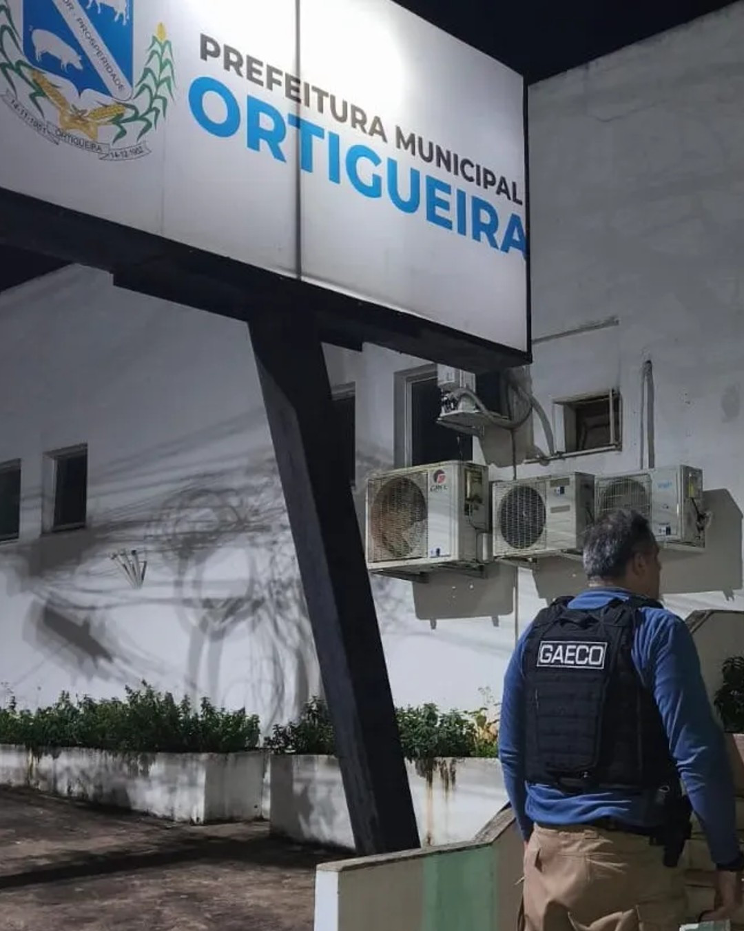 MP cumpre 41 mandados em nova fase da Operação Chão de Giz contra esquema de corrupção em licitações no Paraná